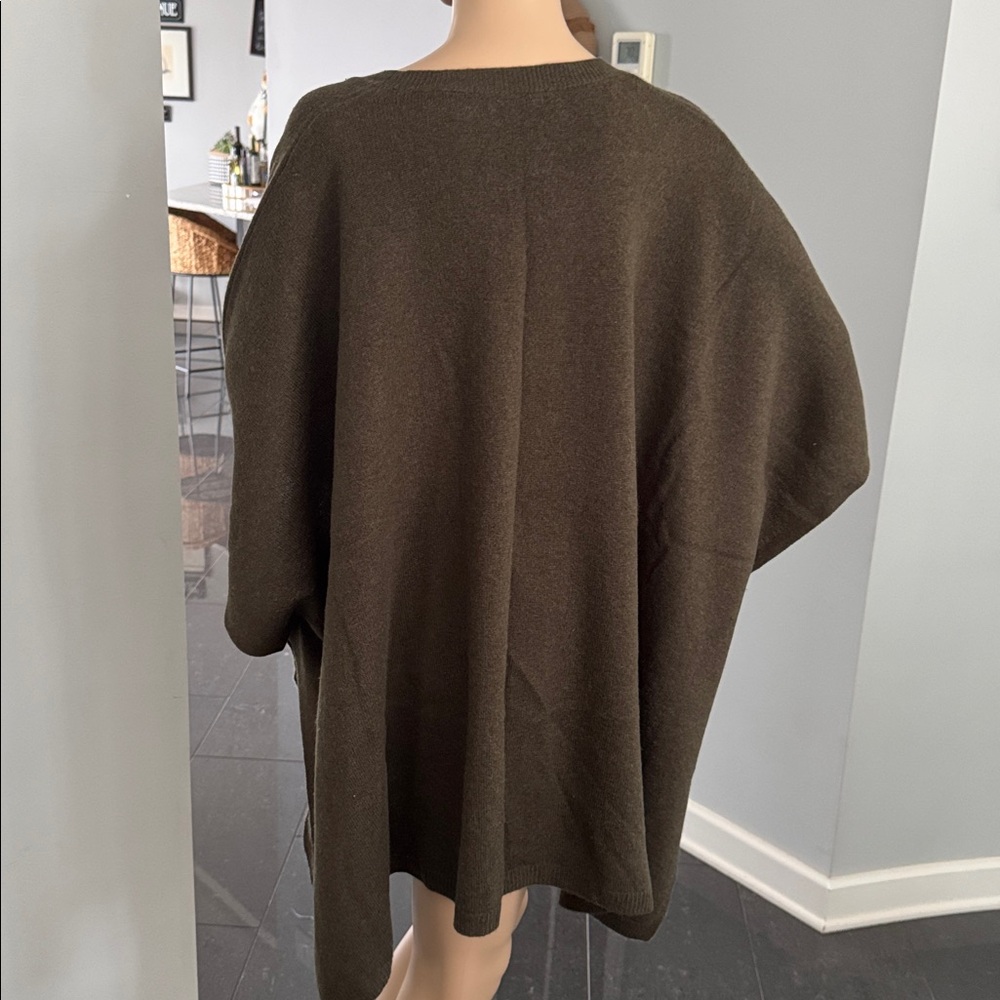 Nordstrom Wool/Cashmere Blend Poncho - Picture 6 of 8